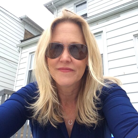 Meet your Posher, Jenny - Picture 1 of 1